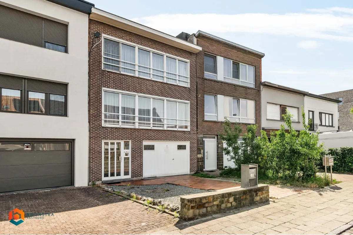 Huis te  koop in Lier 2500 315000.00€ 3 slaapkamers 248.00m² - Zoekertje 778761