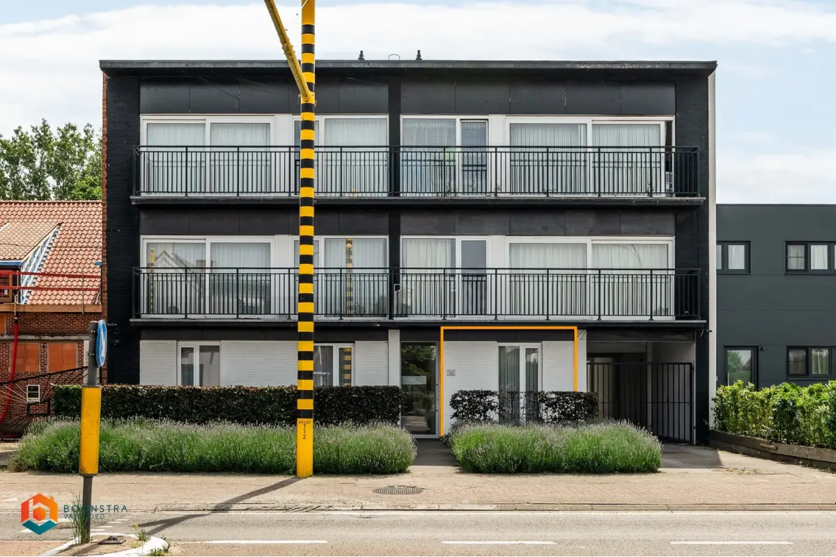 Appartement te  huur in Ranst 2520 875.00€ 2 slaapkamers 81.00m² - Zoekertje 778760