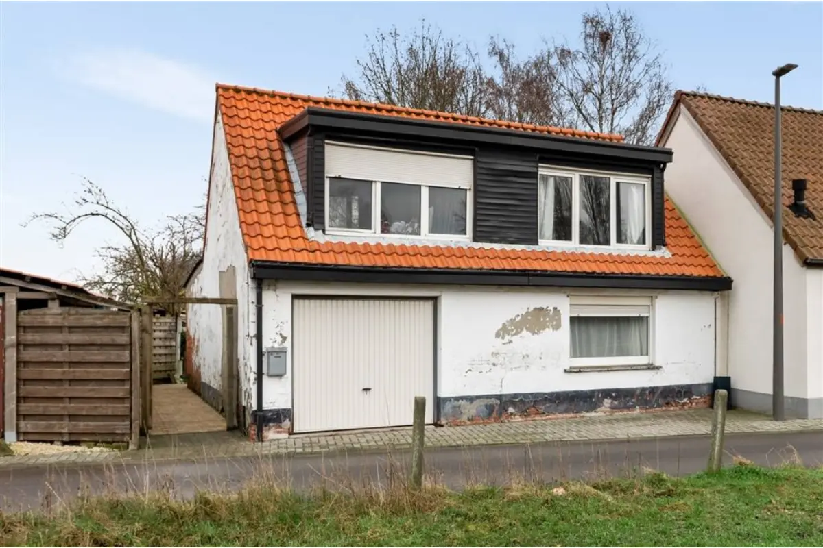Huis te  koop in Berendrecht 2040 219000.00€ 3 slaapkamers 131.00m² - Zoekertje 779799