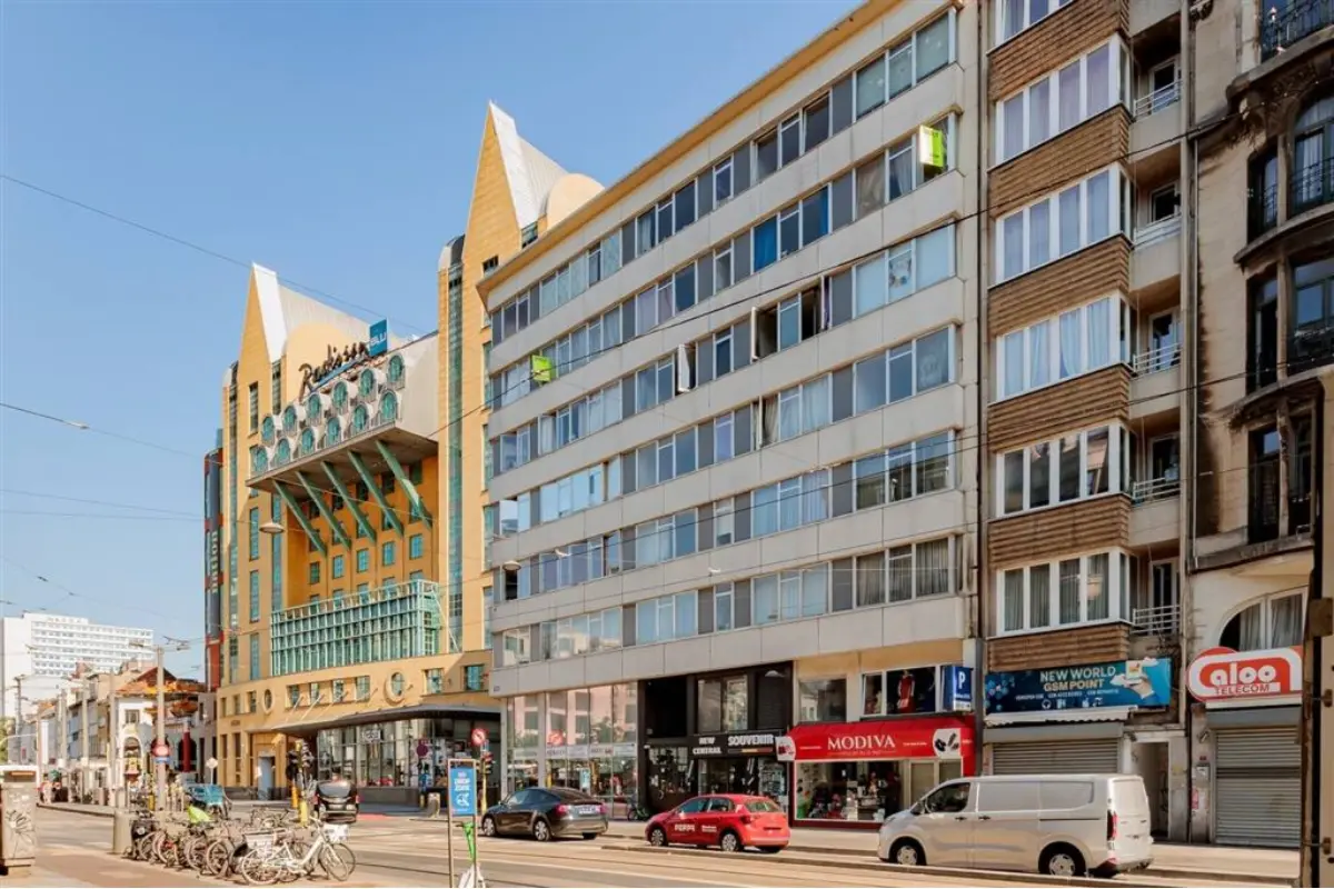 Appartement te  koop in Antwerpen 2060 260000.00€ 2 slaapkamers 80.00m² - Zoekertje 779413