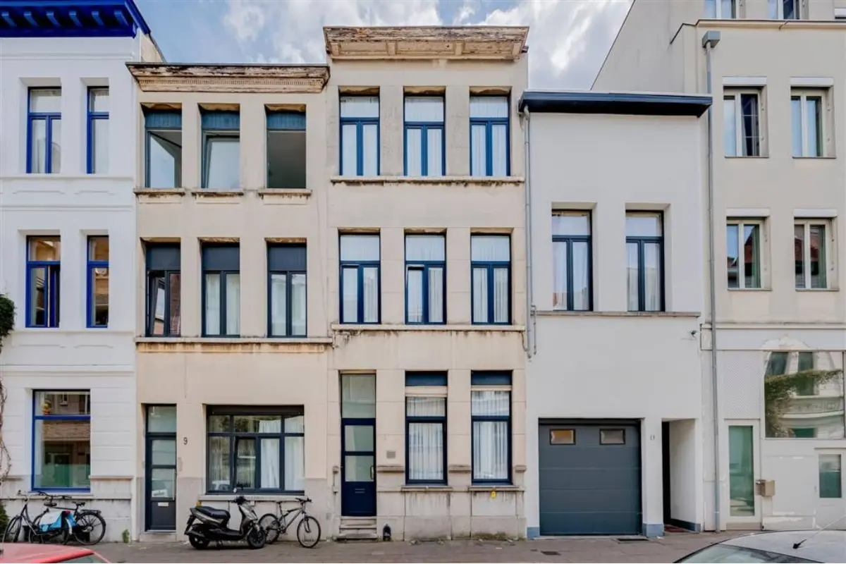 Huis te  koop in Borgerhout 2140 495000.00€ 4 slaapkamers m² - Zoekertje 780987