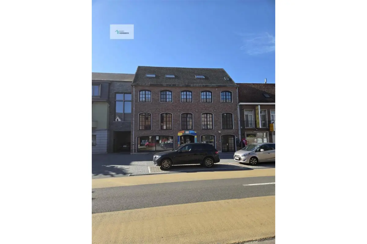 Appartement te  huur in Mol 2400 850.00€ 1 slaapkamers 75.00m² - Zoekertje 780833