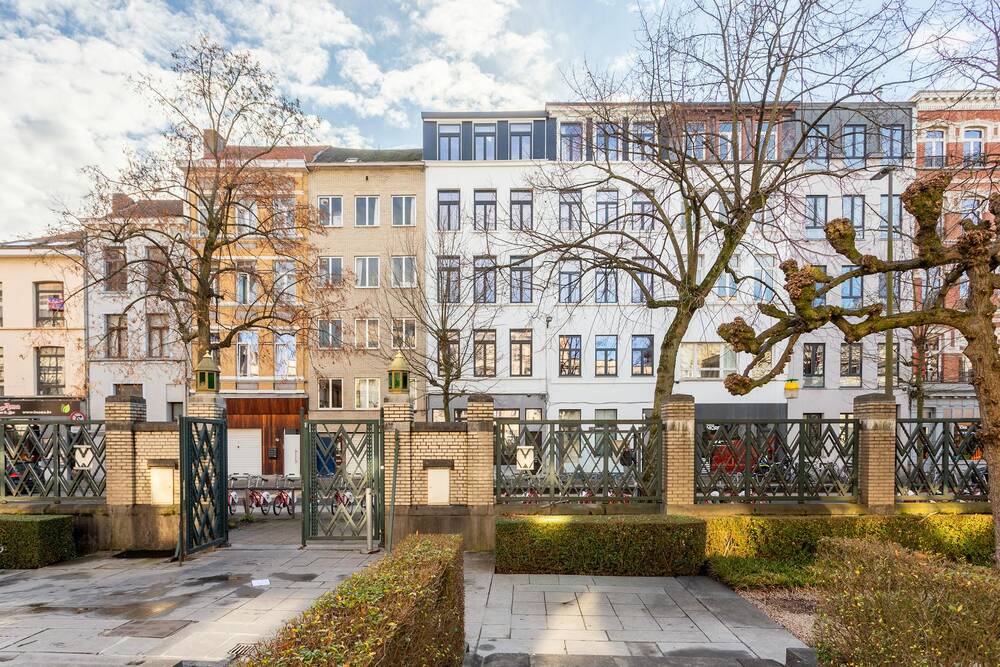 Appartement te  huur in Antwerpen 2000 3000.00€ 1 slaapkamers 100.00m² - Zoekertje 795785