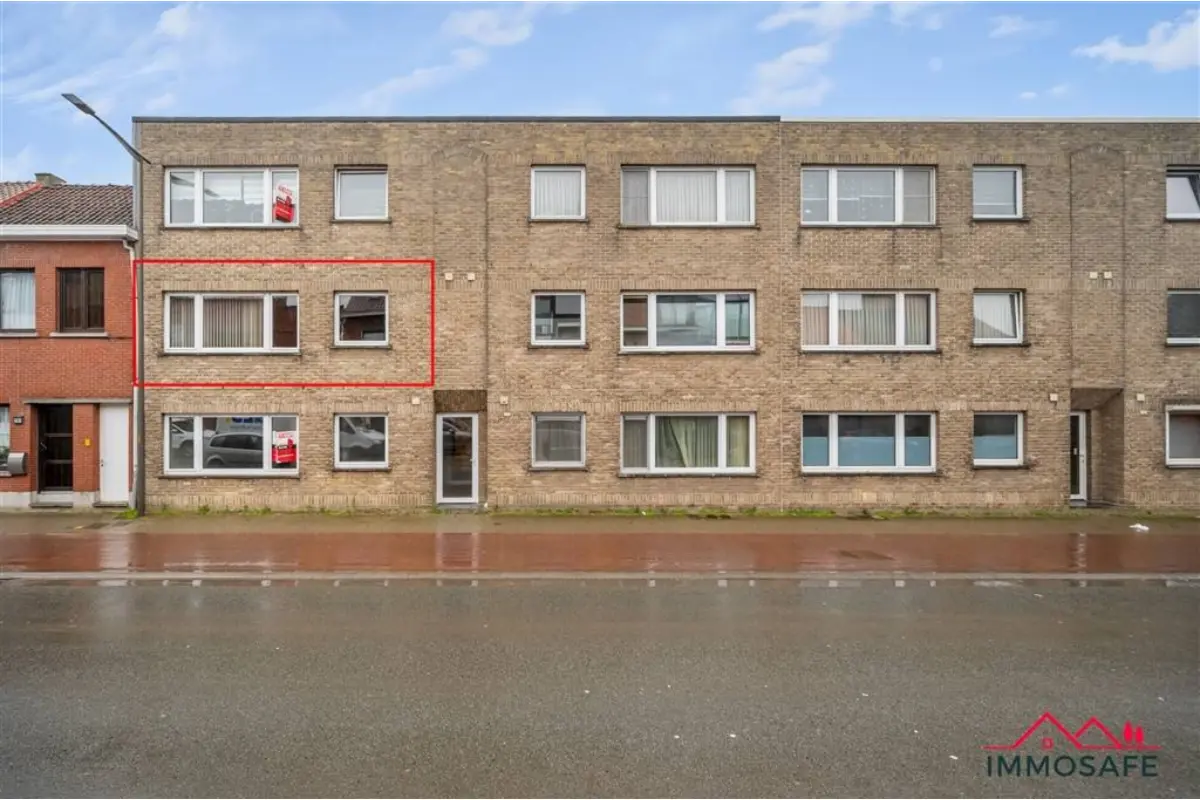 Appartement te  koop in Burcht 2070 220000.00€ 2 slaapkamers 84.00m² - Zoekertje 782281