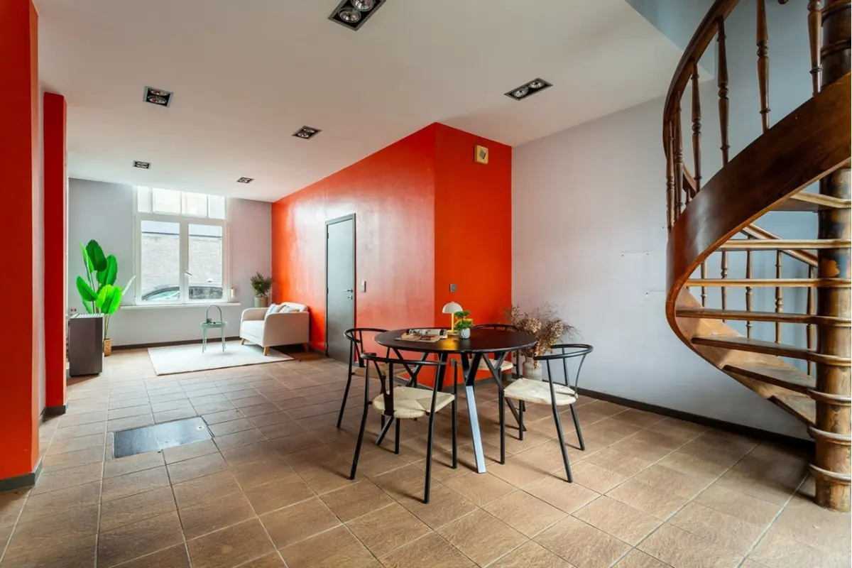 Huis te  koop in Borgerhout 2140 274000.00€ 3 slaapkamers 133.00m² - Zoekertje 782639