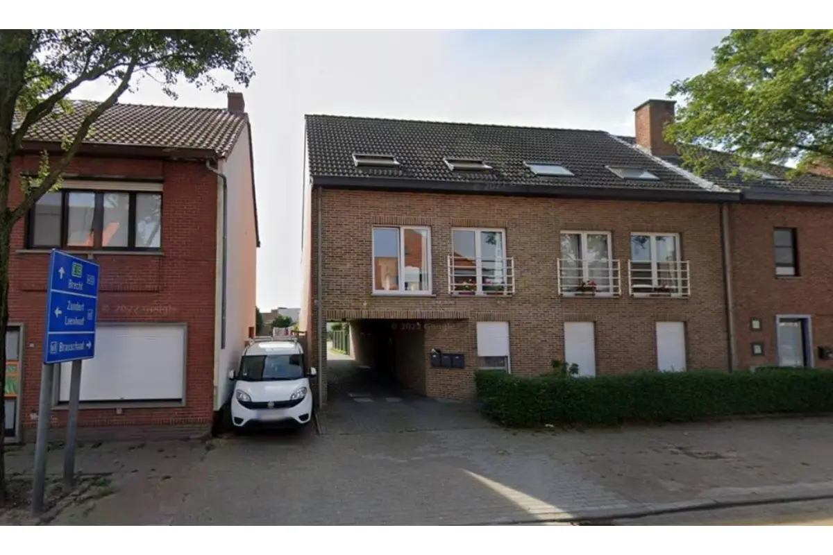 Appartement te  huur in Wuustwezel 2990 870.00€ 2 slaapkamers 108.00m² - Zoekertje 783109