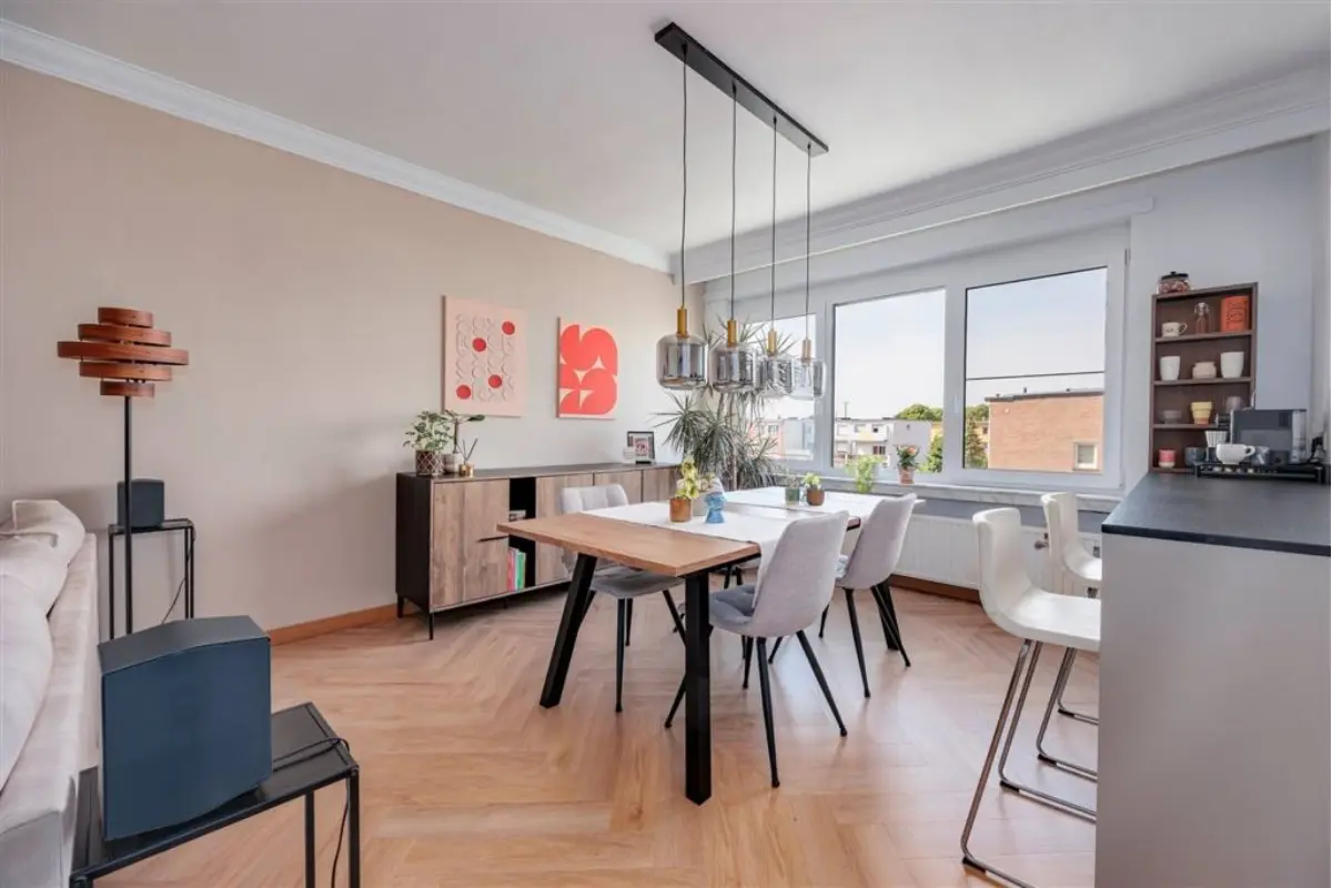 Appartement te  koop in Stabroek 2940 265000.00€ 2 slaapkamers 89.00m² - Zoekertje 783192