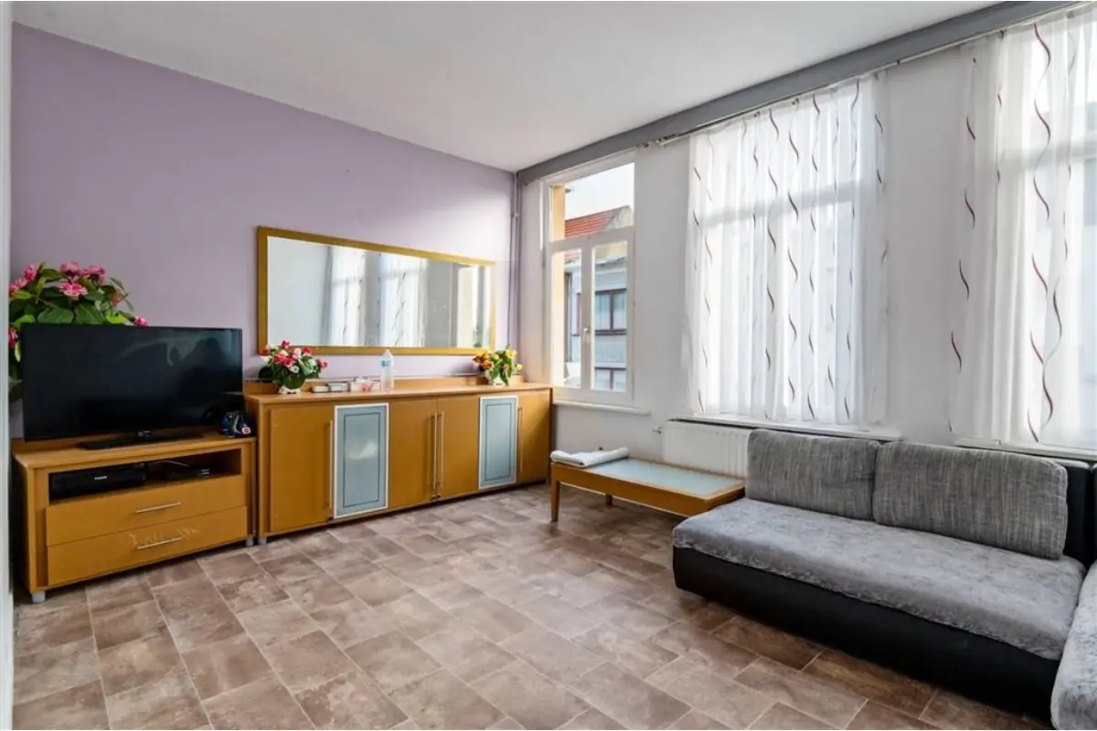 Huis te  koop in Antwerpen 2060 395000.00€ 4 slaapkamers 256.00m² - Zoekertje 782392
