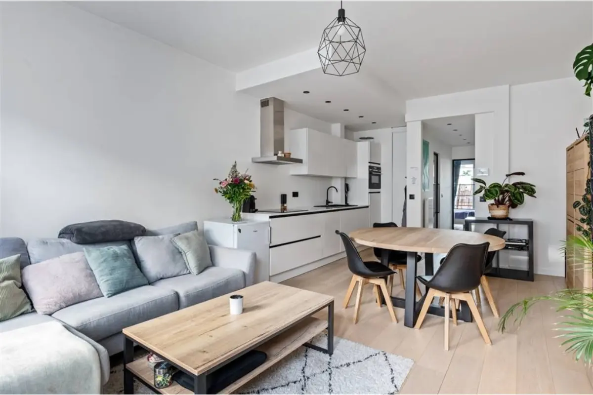 Appartement te  koop in Antwerpen 2060 219000.00€ 1 slaapkamers 59.00m² - Zoekertje 783775