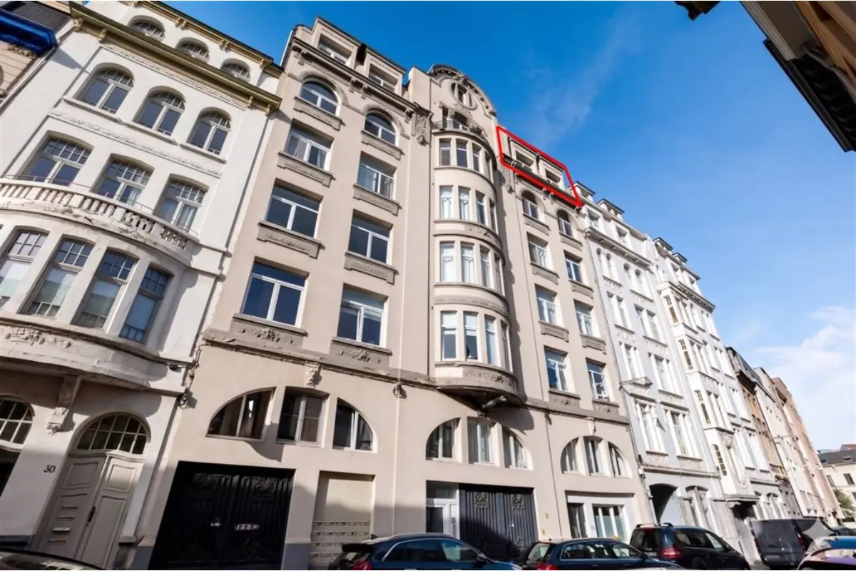 Appartement te  koop in Antwerpen 2018 349000.00€ 1 slaapkamers 72.00m² - Zoekertje 783760