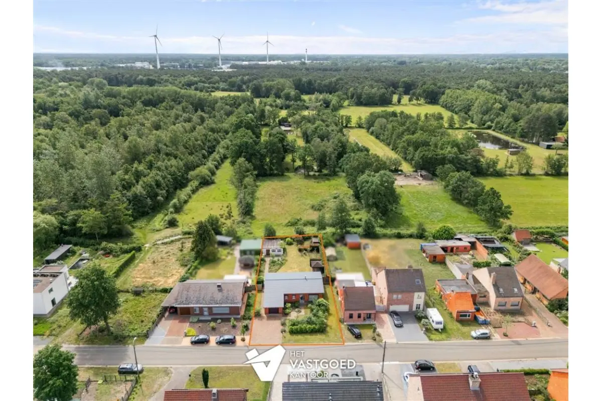 Huis te  koop in Mol 2400 349000.00€ 3 slaapkamers 159.00m² - Zoekertje 783646