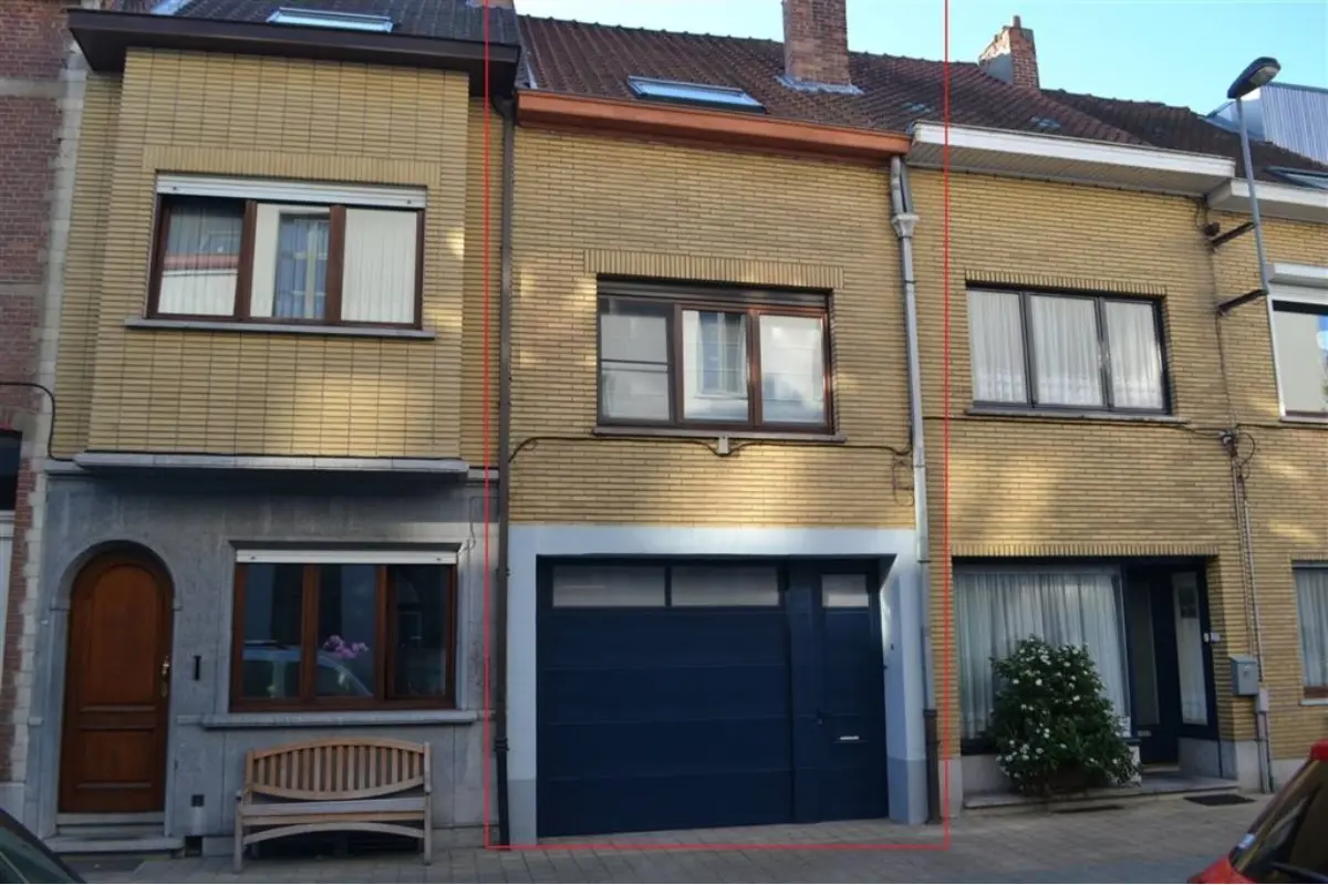 Huis te  huur in Mechelen 2800 1150.00€ 2 slaapkamers 144.00m² - Zoekertje 784814