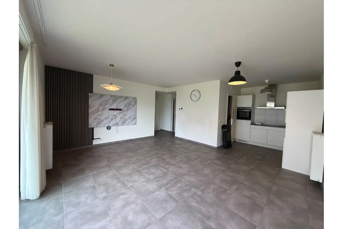Appartement te  huur in Deurne 2100 860.00€ 1 slaapkamers 70.00m² - Zoekertje 784741