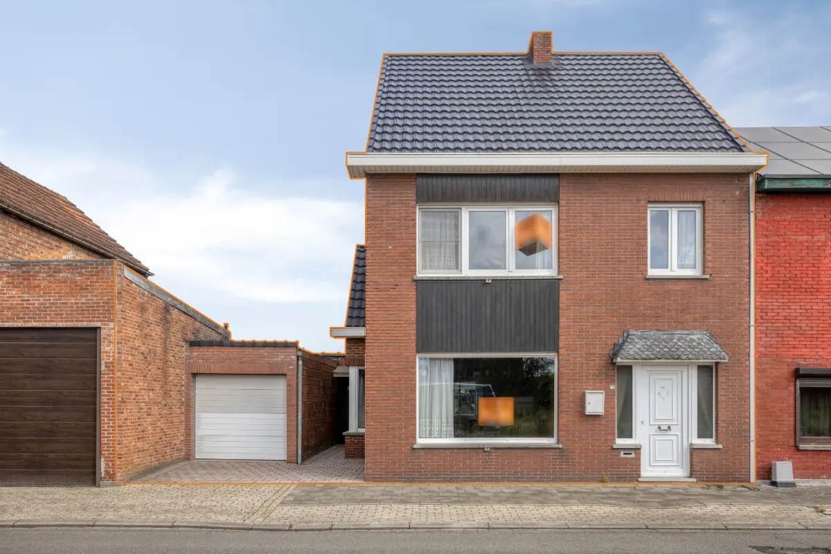 Huis te  koop in Dessel 2480 275000.00€ 3 slaapkamers 215.00m² - Zoekertje 785003