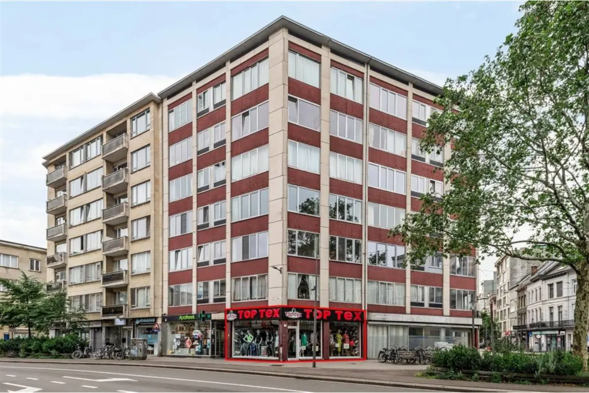 Handelszaak te  koop in Antwerpen 2060 220000.00€  slaapkamers 76.00m² - Zoekertje 785932