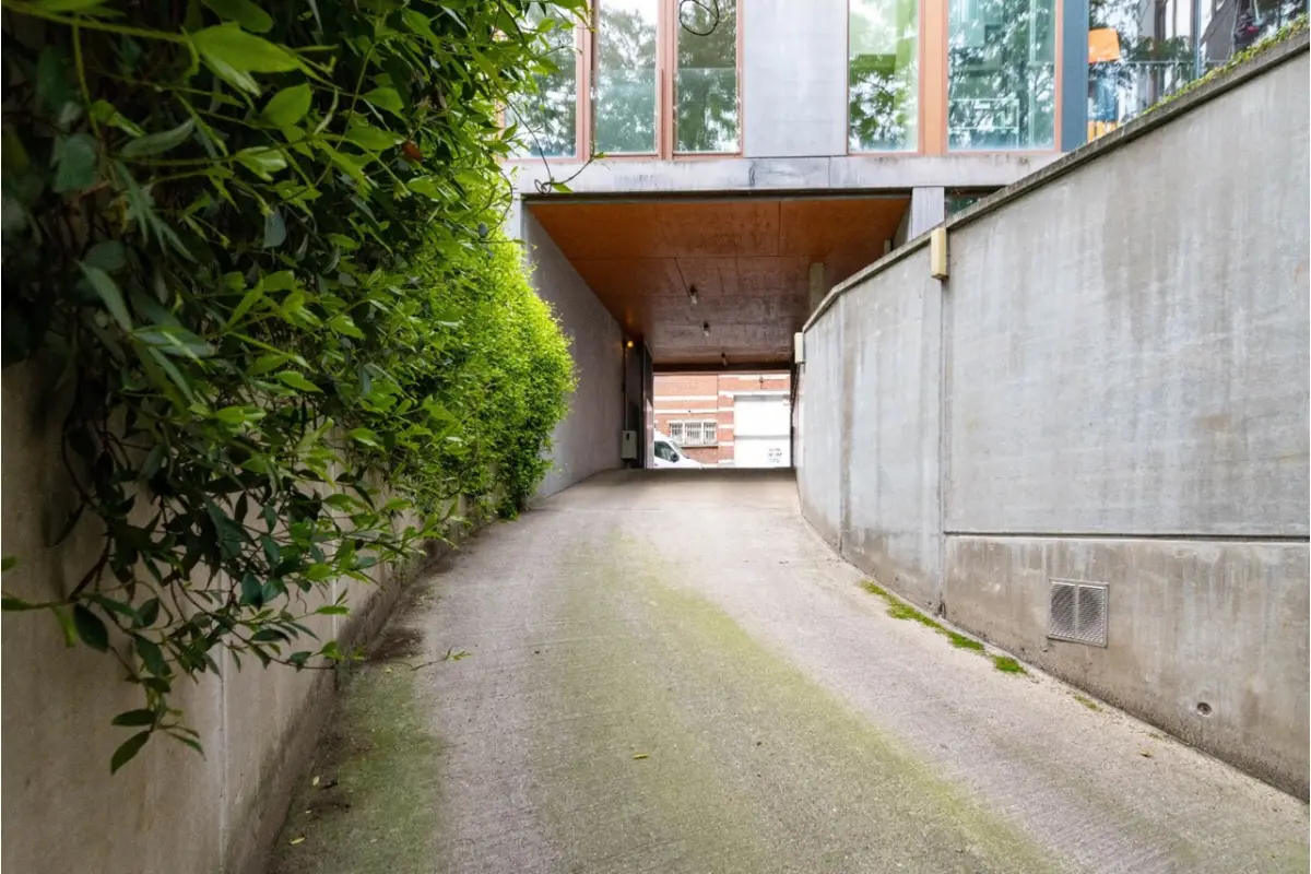 Parking te  koop in Antwerpen 2060 30000.00€  slaapkamers m² - Zoekertje 786082