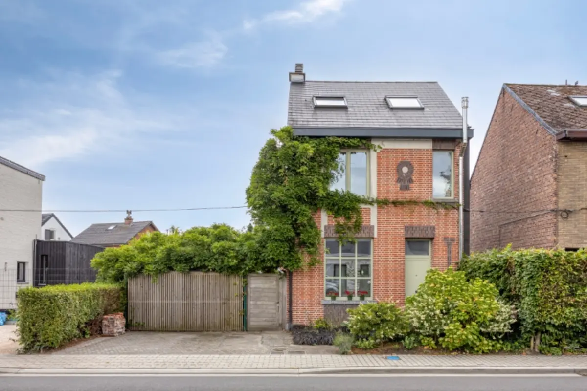 Huis te  koop in Bornem 2880 359000.00€ 2 slaapkamers 136.00m² - Zoekertje 786314