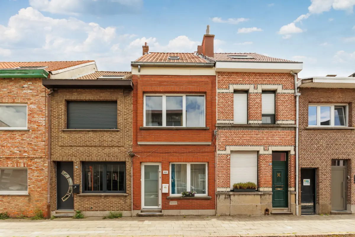 Huis te  koop in Niel 2845 299000.00€ 3 slaapkamers 130.00m² - Zoekertje 786028
