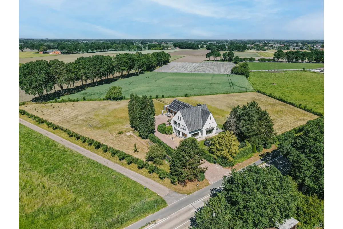 Huis te  koop in Heist-op-den-Berg 2220 1100000.00€ 6 slaapkamers 473.00m² - Zoekertje 786504
