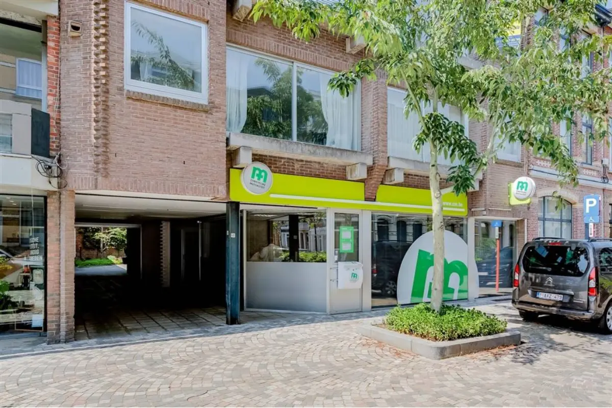 Handelszaak te  koop in Mortsel 2640 339000.00€  slaapkamers 165.00m² - Zoekertje 787163