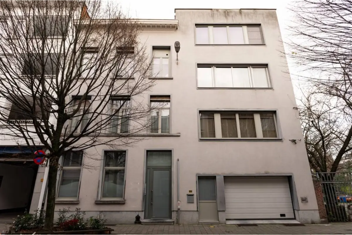 Huis te  koop in Antwerpen 2060 1599000.00€  slaapkamers m² - Zoekertje 787131