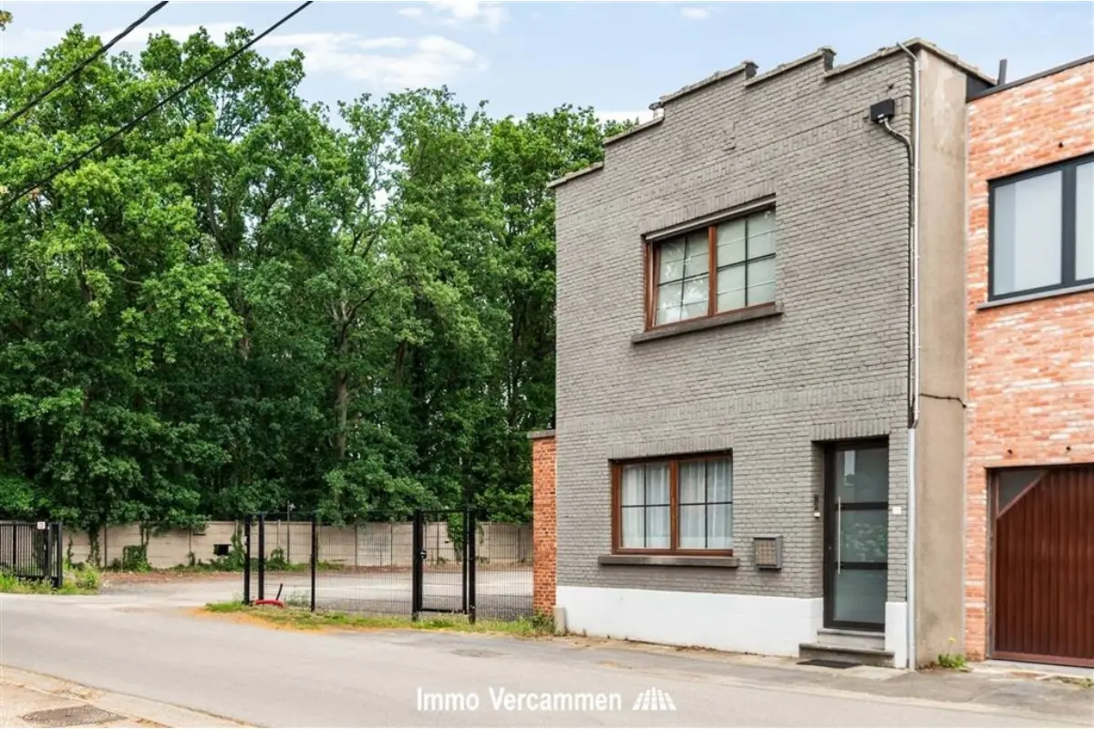Huis te  koop in Sint-Katelijne-Waver 2860 378000.00€ 2 slaapkamers 138.00m² - Zoekertje 788784