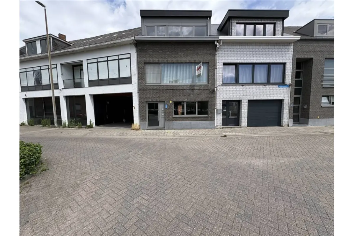 Appartement te  huur in Herentals 2200 750.00€ 2 slaapkamers 53.00m² - Zoekertje 788457