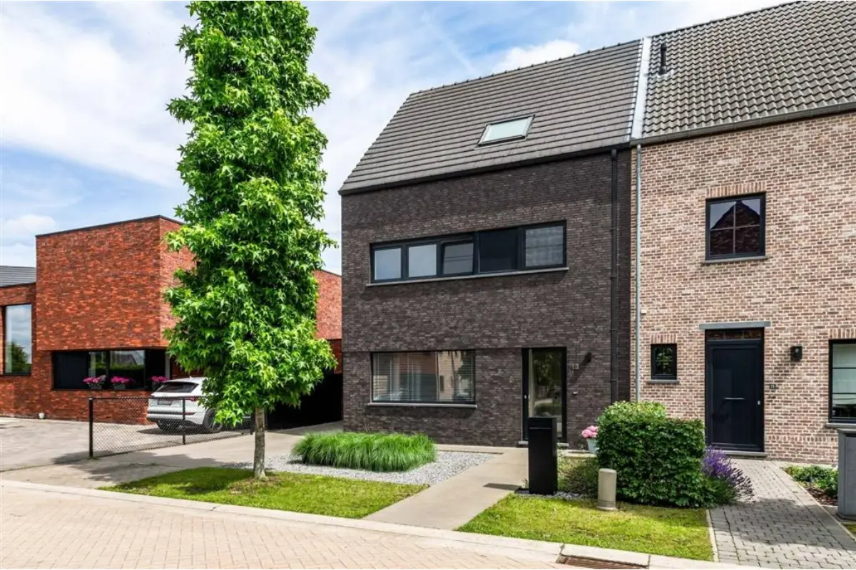 Huis te  koop in Wuustwezel 2990 599000.00€ 4 slaapkamers 223.00m² - Zoekertje 788391