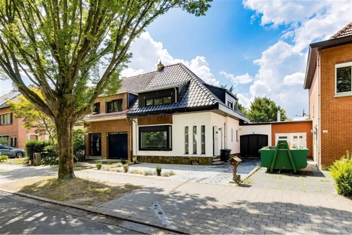 Huis te  koop in Edegem 2650 470000.00€ 2 slaapkamers 138.00m² - Zoekertje 789459