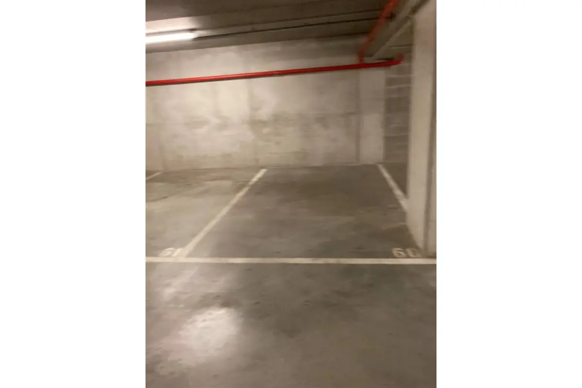 Parking te  koop in Malle 2390 15000.00€  slaapkamers m² - Zoekertje 791090
