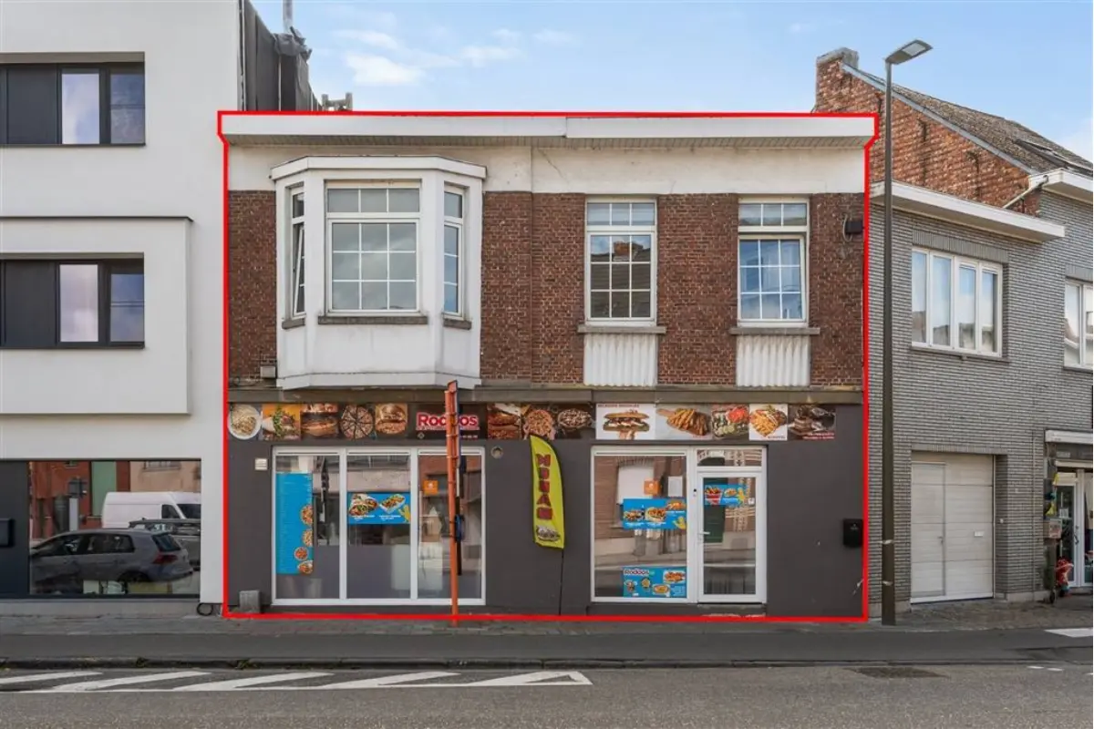 Huis te  koop in Mechelen 2800 270000.00€ 1 slaapkamers 119.00m² - Zoekertje 790962