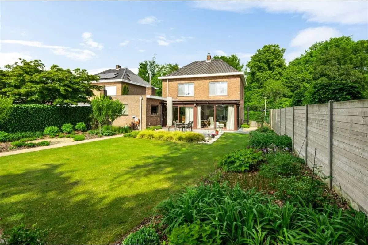 Huis te  koop in Beerse 2340 395000.00€ 3 slaapkamers 188.00m² - Zoekertje 791112