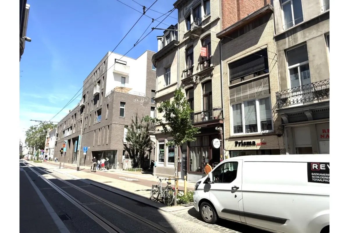Handelszaak te  in Antwerpen 2000 1300.00€  slaapkamers 55.00m² - Zoekertje 791059