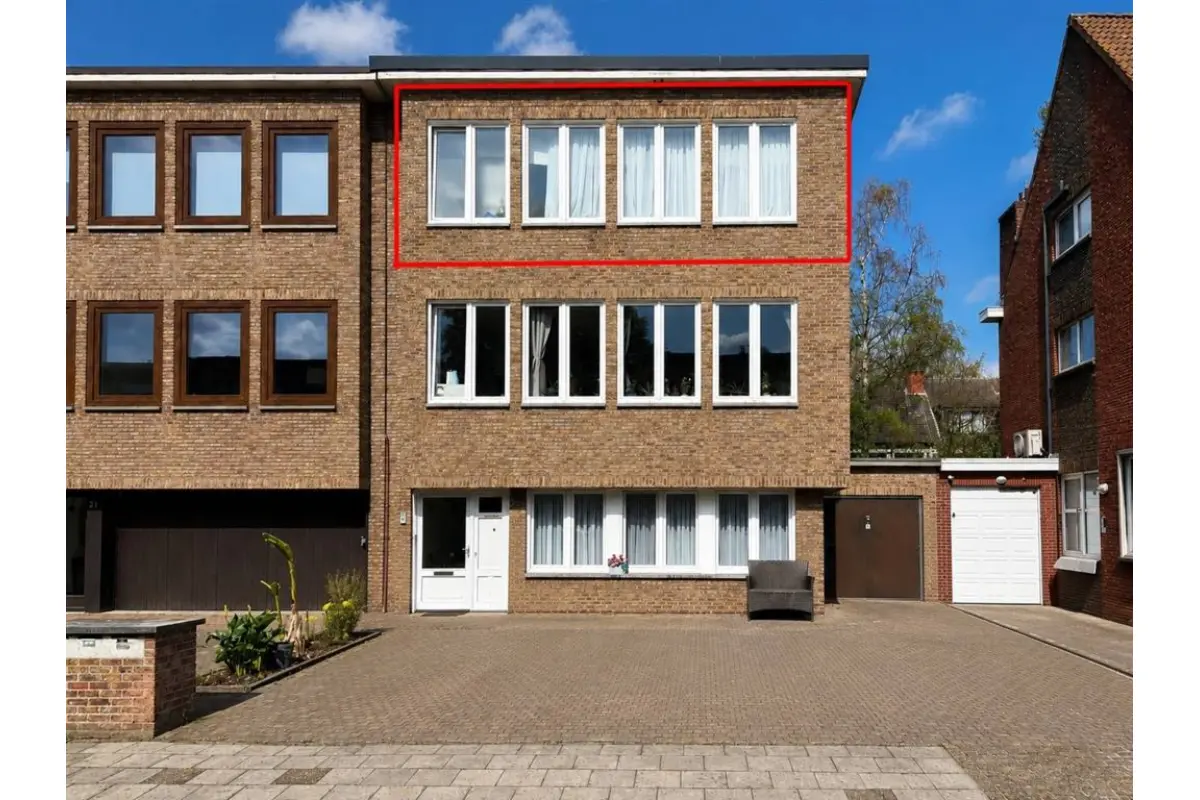 Appartement te  huur in Kapellen 2950 980.00€ 2 slaapkamers 99.00m² - Zoekertje 790382