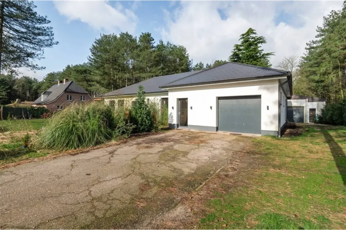 Huis te  koop in Beerse 2340 675000.00€ 3 slaapkamers 280.00m² - Zoekertje 791102