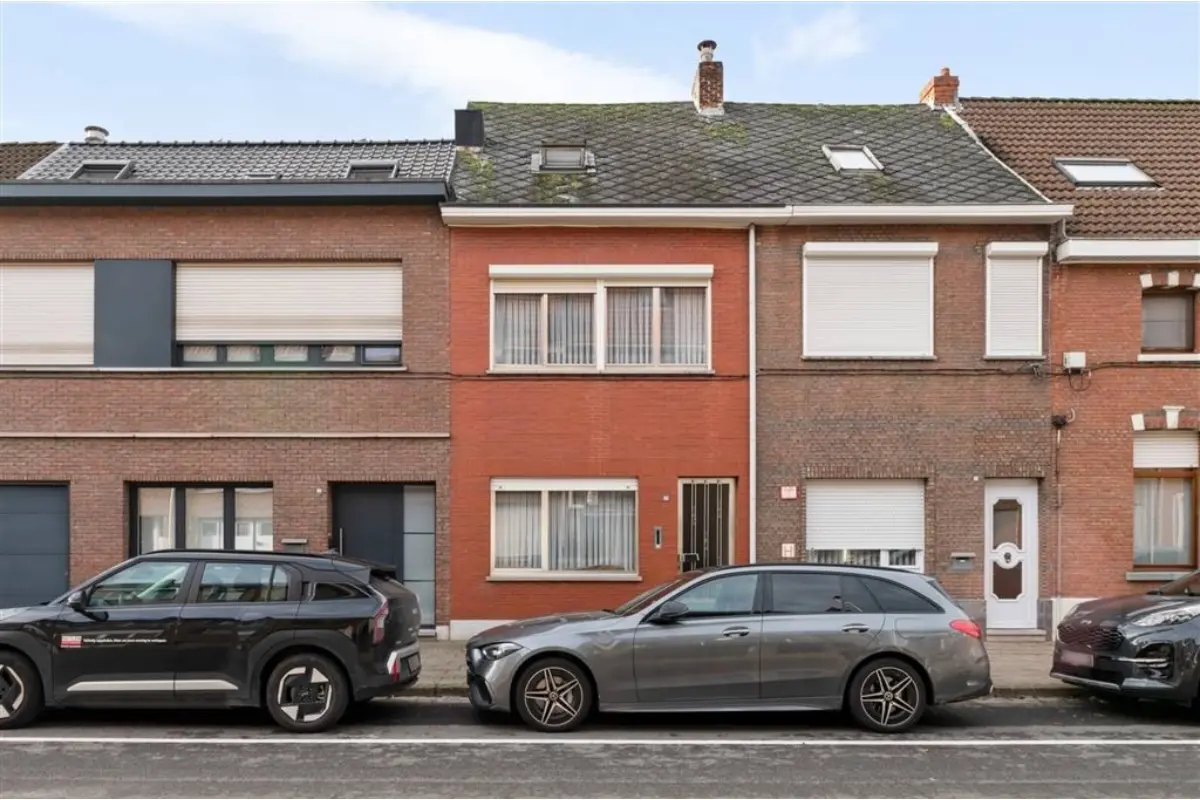 Huis te  koop in Niel 2845 249000.00€ 2 slaapkamers 141.00m² - Zoekertje 790966