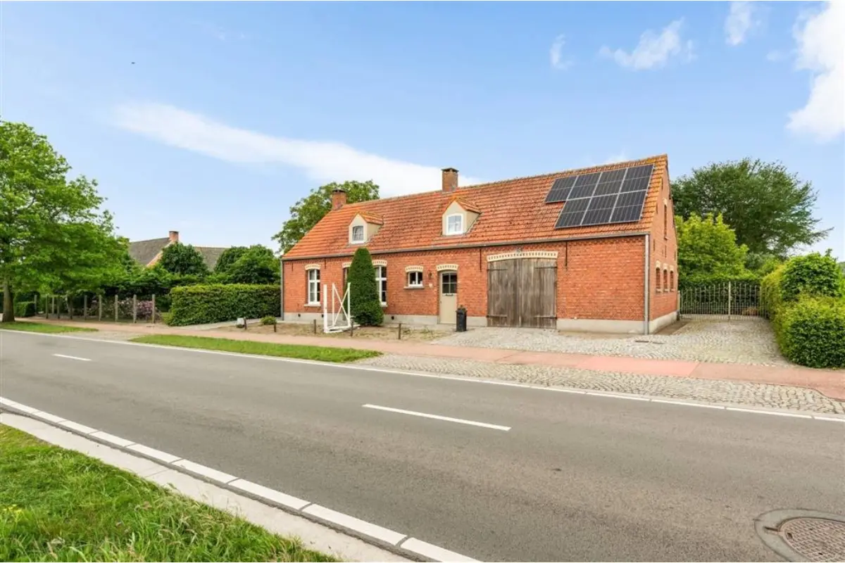 Huis te  koop in Meer 2321 679000.00€ 3 slaapkamers 291.00m² - Zoekertje 791098