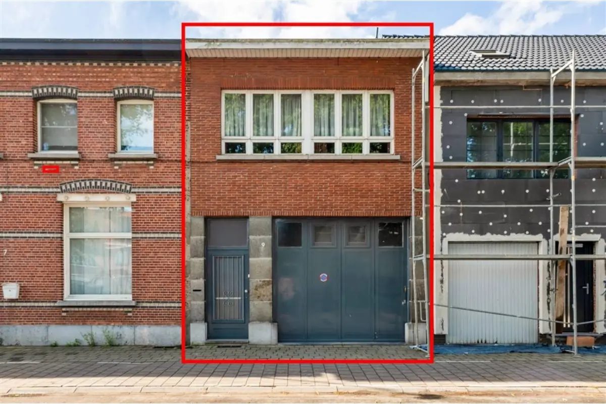 Huis te  koop in Wijnegem 2110 395000.00€ 3 slaapkamers 191.00m² - Zoekertje 791658