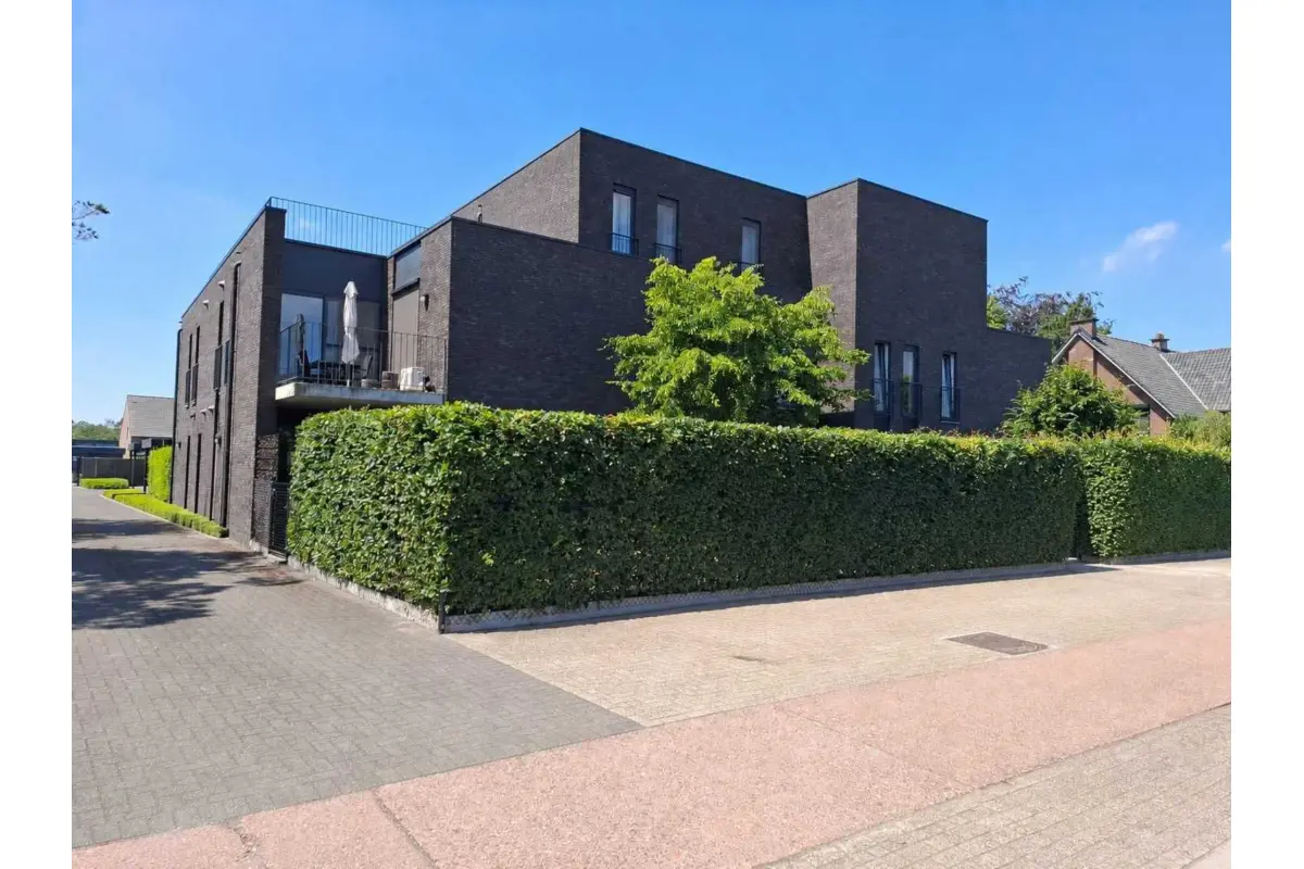 Appartement te  koop in Geel 2440 299000.00€ 2 slaapkamers 82.00m² - Zoekertje 791345