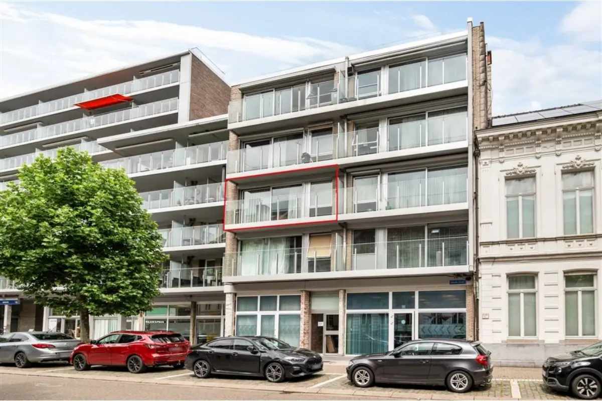 Appartement te  koop in Turnhout 2300 195000.00€ 2 slaapkamers 95.00m² - Zoekertje 791923