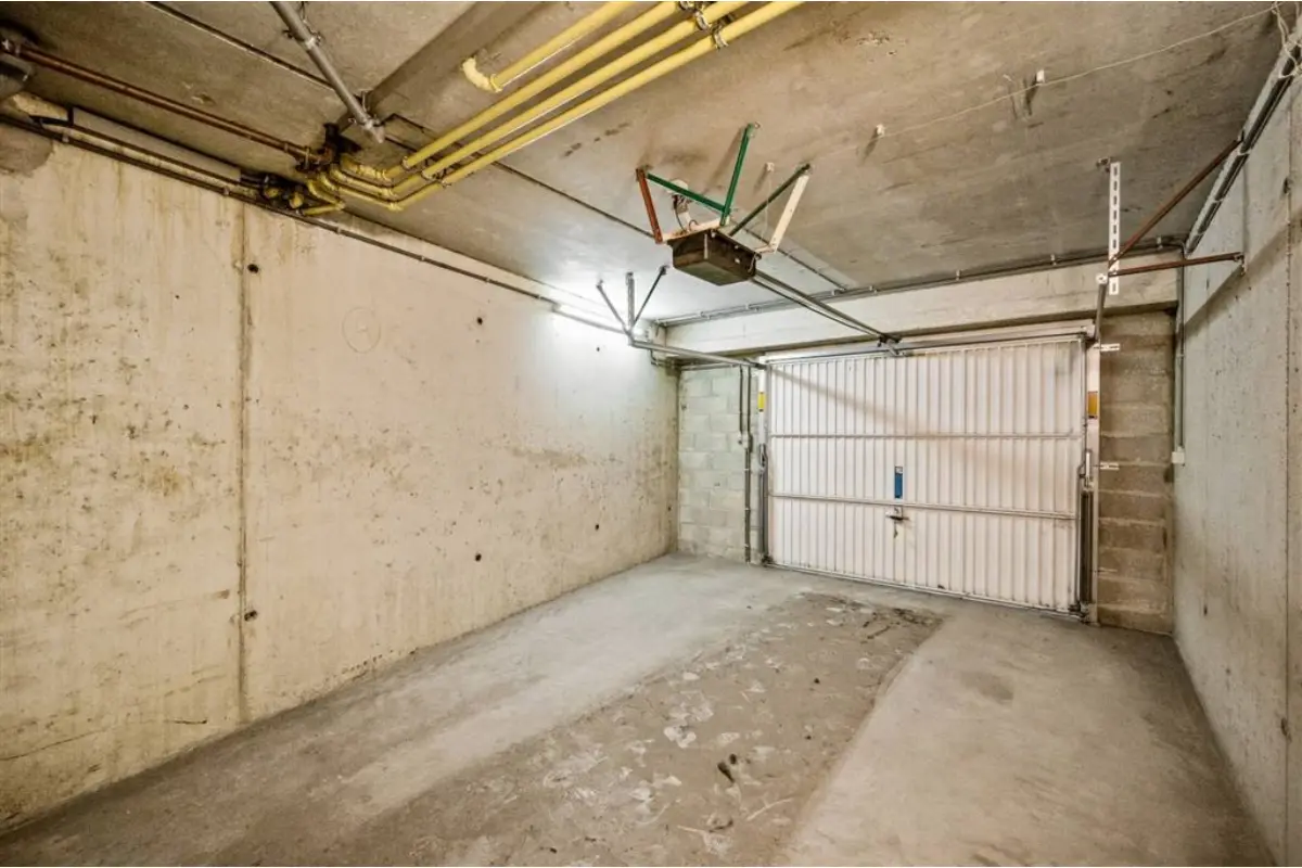 Box te  koop in Mol 2400 25000.00€  slaapkamers m² - Zoekertje 792473