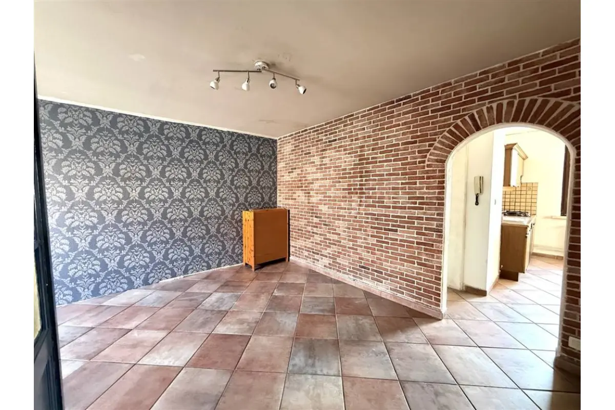 Huis te  koop in Deurne 2100 210000.00€ 2 slaapkamers 107.00m² - Zoekertje 791602