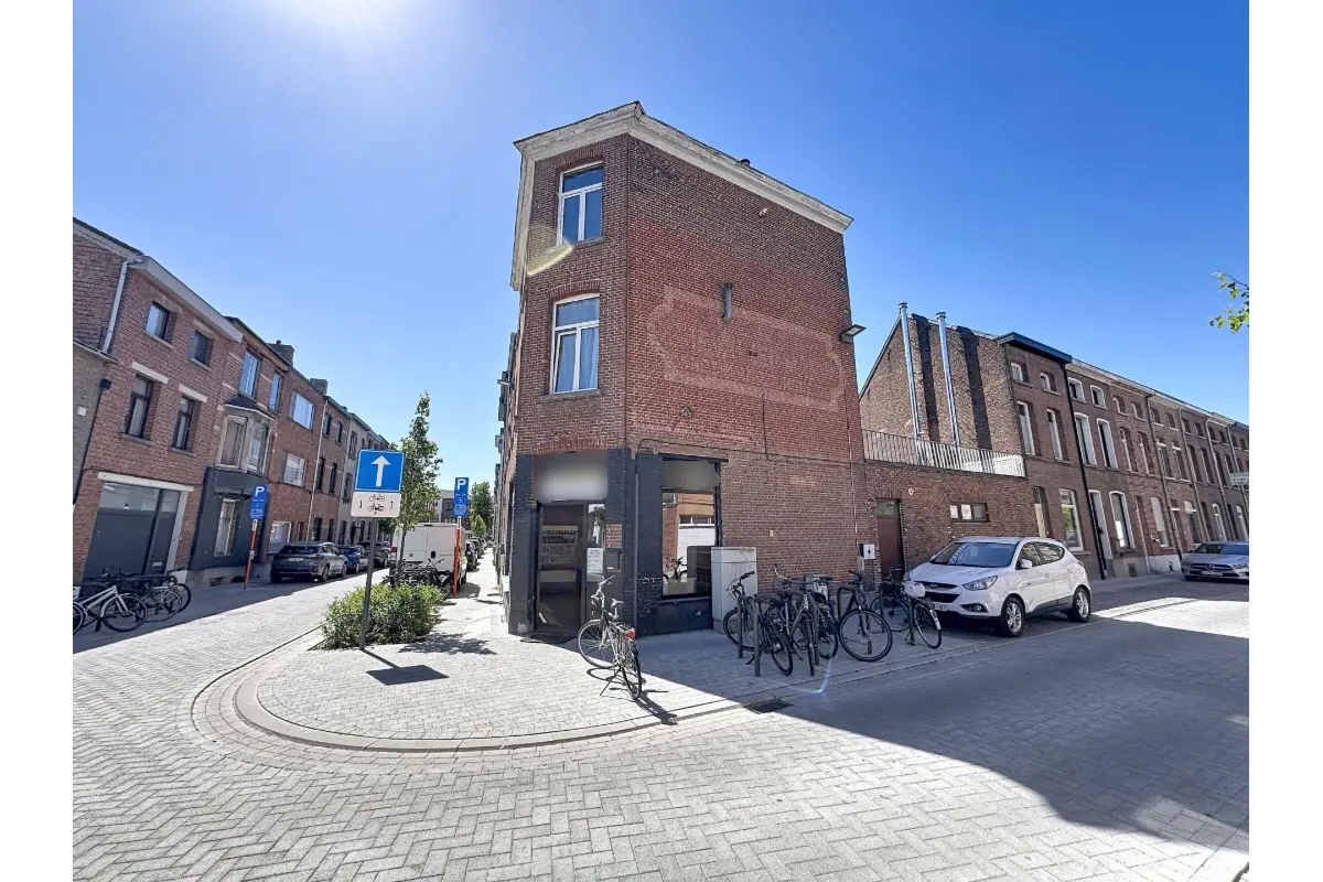 Handelszaak te  koop in Mechelen 2800 195000.00€  slaapkamers 86.00m² - Zoekertje 791939