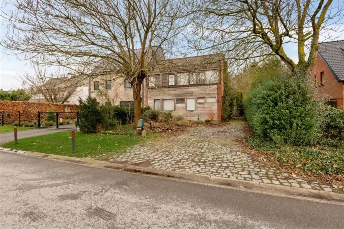 Huis te  koop in Kapellen 2950 695000.00€ 4 slaapkamers 206.00m² - Zoekertje 791683