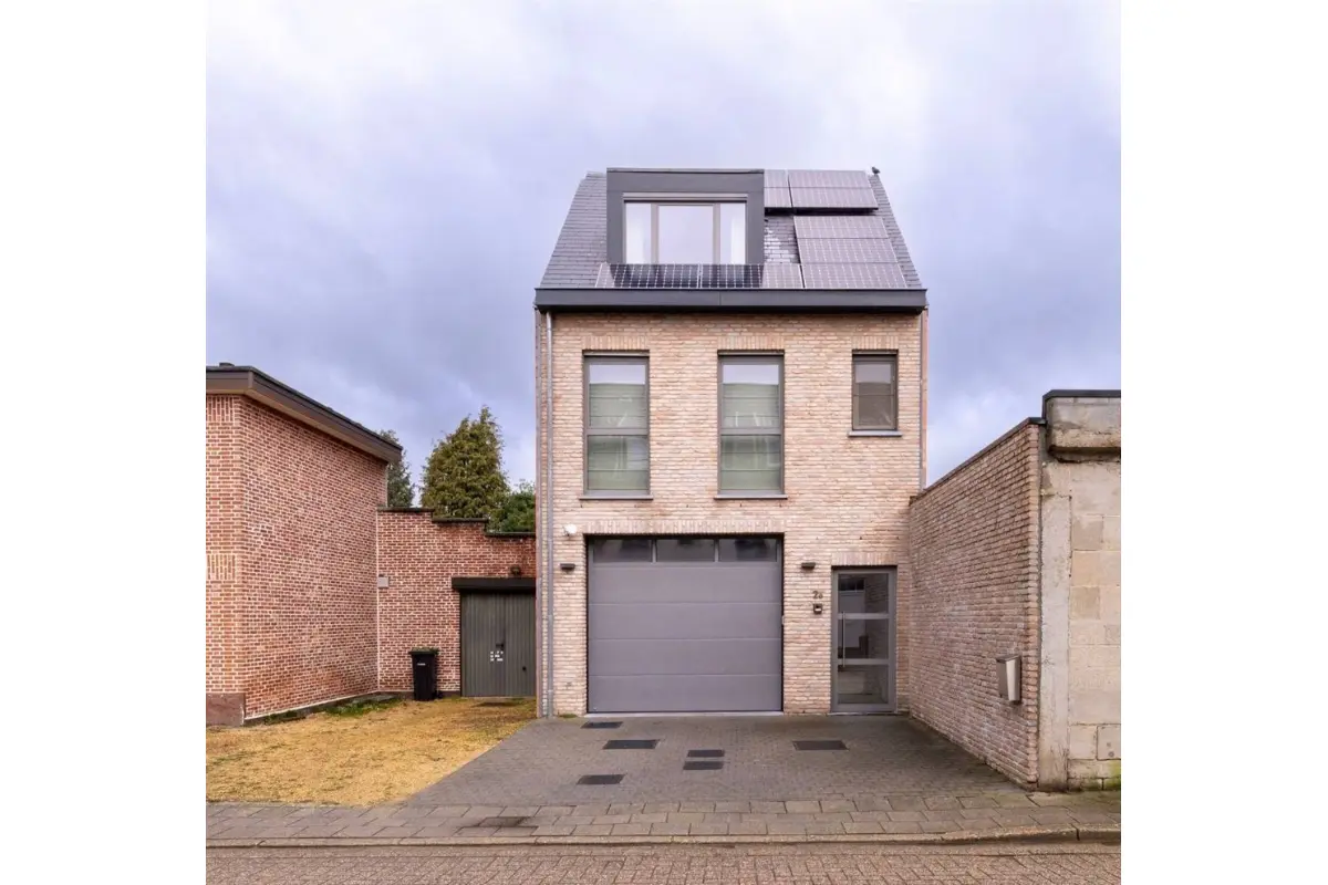 Huis te  koop in Berlaar 2590 399000.00€ 2 slaapkamers 177.00m² - Zoekertje 791730