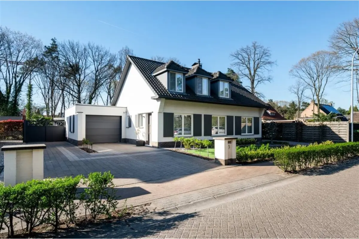 Huis te  koop in Merksplas 2330 599000.00€ 3 slaapkamers 166.00m² - Zoekertje 791857