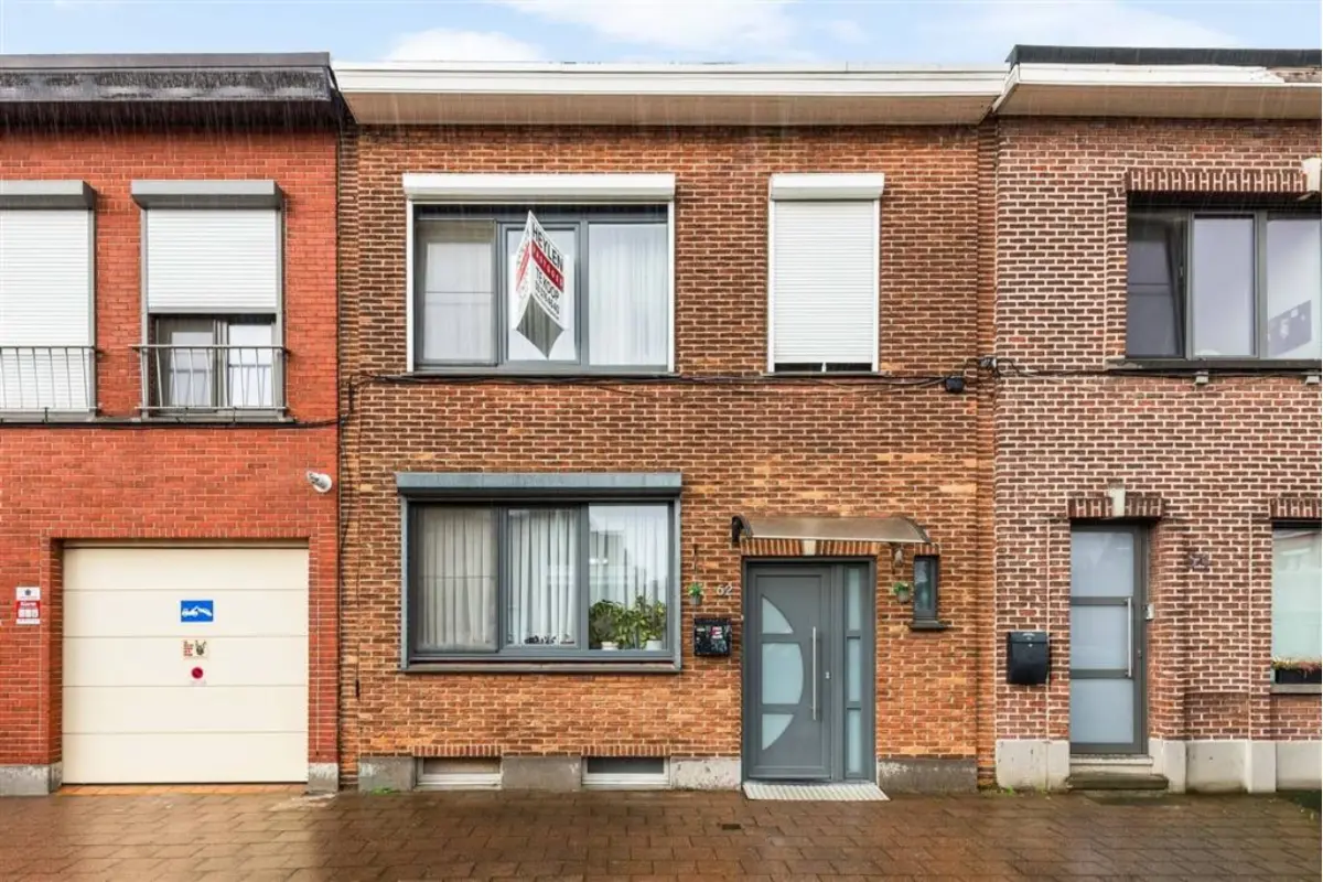 Huis te  koop in Merksem 2170 409000.00€ 3 slaapkamers 127.00m² - Zoekertje 791673