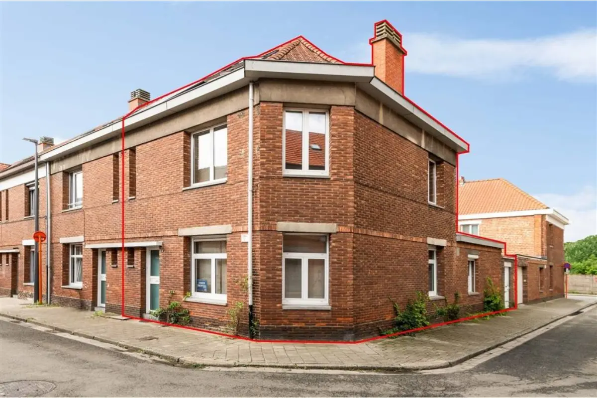 Huis te  koop in Turnhout 2300 315000.00€ 3 slaapkamers 143.00m² - Zoekertje 791926