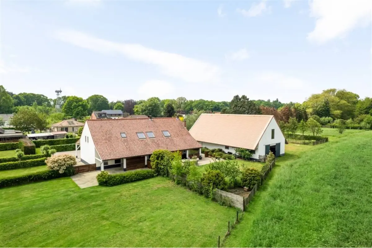 Huis te  koop in Itegem 2222 1250000.00€ 4 slaapkamers 290.00m² - Zoekertje 791737