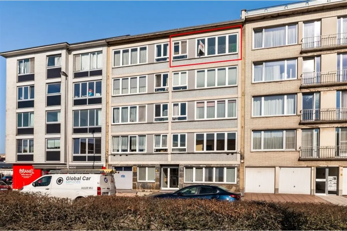 Appartement te  koop in Deurne 2100 179000.00€ 2 slaapkamers 93.00m² - Zoekertje 791627